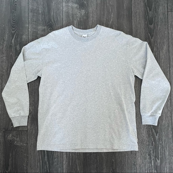 NWOT Oversized Boyfriend Fit Longsleeve Tee - Picture 1 of 3